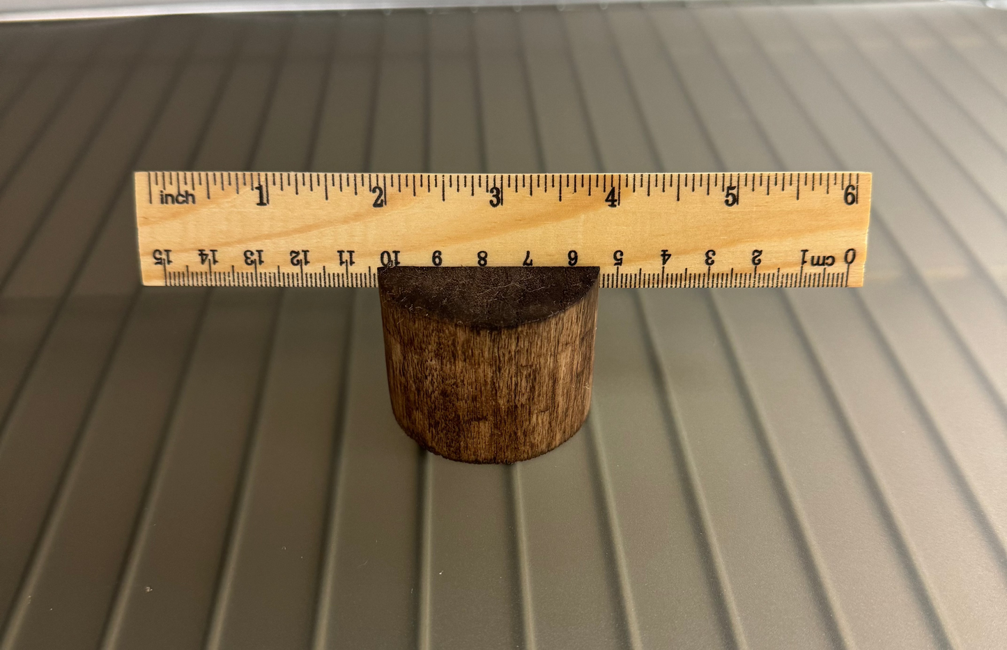 2" Round Stand